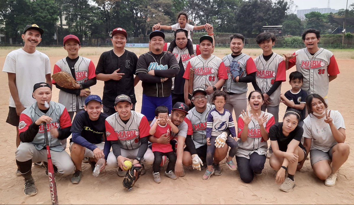 Ami_Muhammad's tweet photo. Shaolin Softball is back! 🥎 https://t.co/P3qiN96m3O