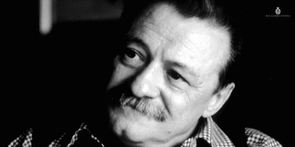 RAEinforma's tweet photo. «Si habito en tu memoria / no estaré solo».

Se cumplen hoy cien años del nacimiento del escritor uruguayo Mario Benedetti (1920-2009).

¿Cuáles son sus versos favoritos del poeta? https://t.co/PzZPiQS9D2
