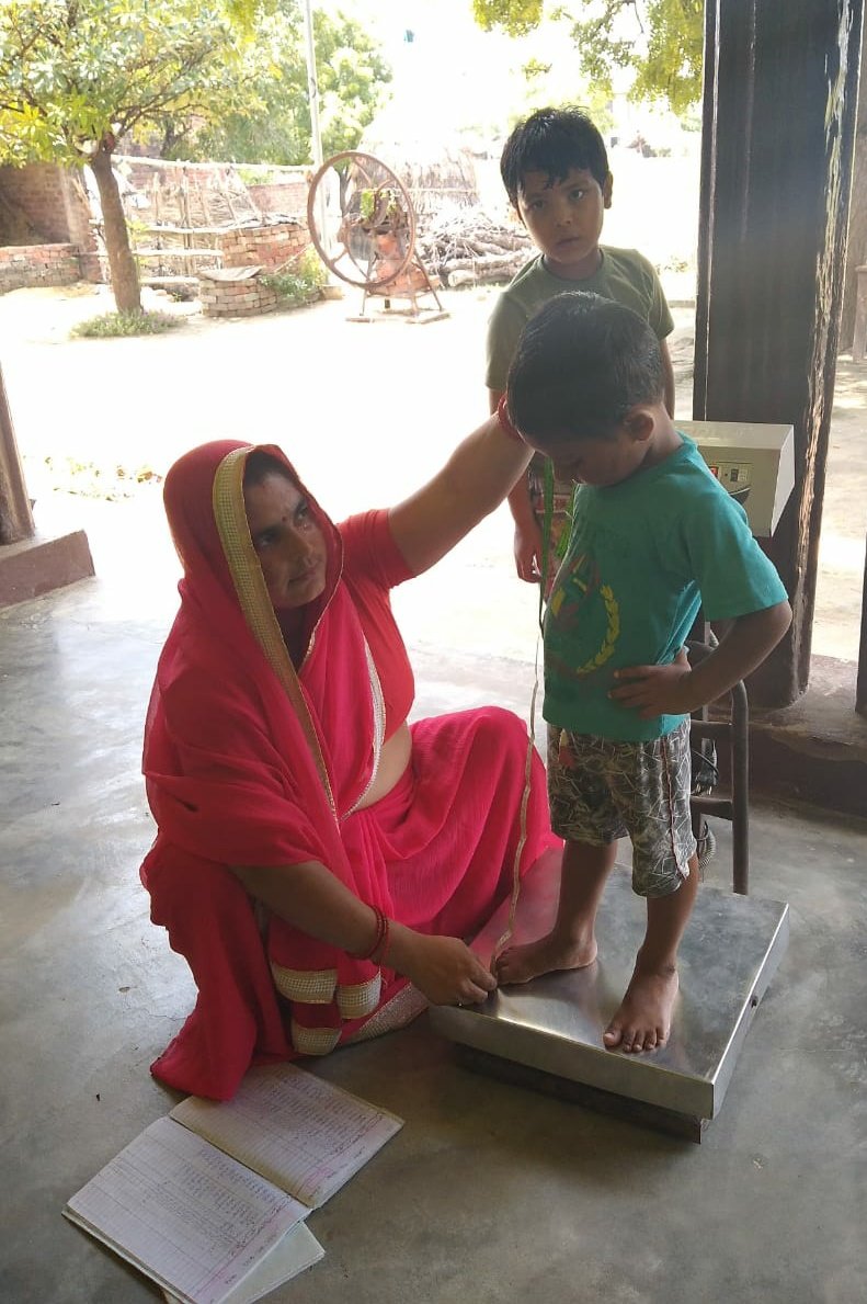 PoshanE's tweet photo. Identification of SAM/MAM children is conducted in Etawah  #POSHANAbhiyaan #icds #signaturecampaign #MWCD #UP #SahiPoshanDeshRoshan #PoshanTyoharSeVyavahar #PoshanMaahUP #nitiaayog #tatatrust @POSHAN_Official @SPreraks @tini_tatatrusts #SuposhitUP 
#poshanmaah2020
@up_poshan https://t.co/MymIyyf6Jn