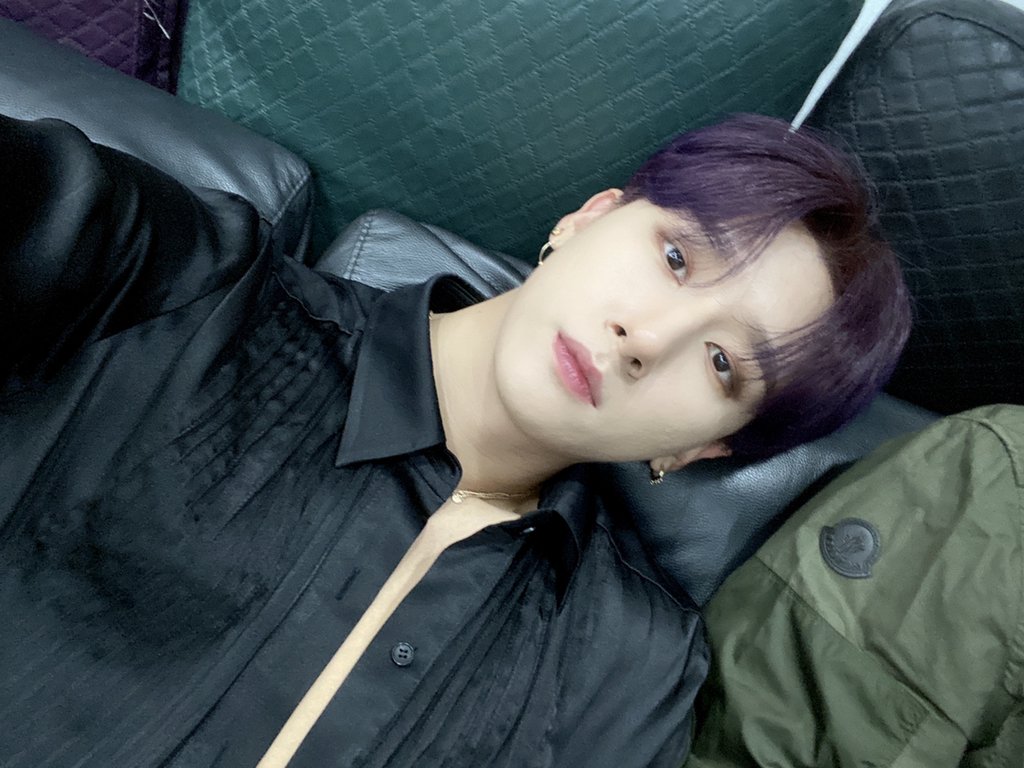 toomuch_im's tweet photo. 너무 예뻐요 창균아..... 너무 예뻐요....... https://t.co/ySv6Tg0heB