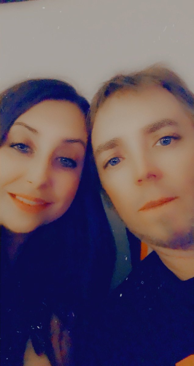 Ambercella's tweet photo. Finally feeling better, with my man and some football with some pre fall air streaming threw the house! https://t.co/mp9B0dCieO