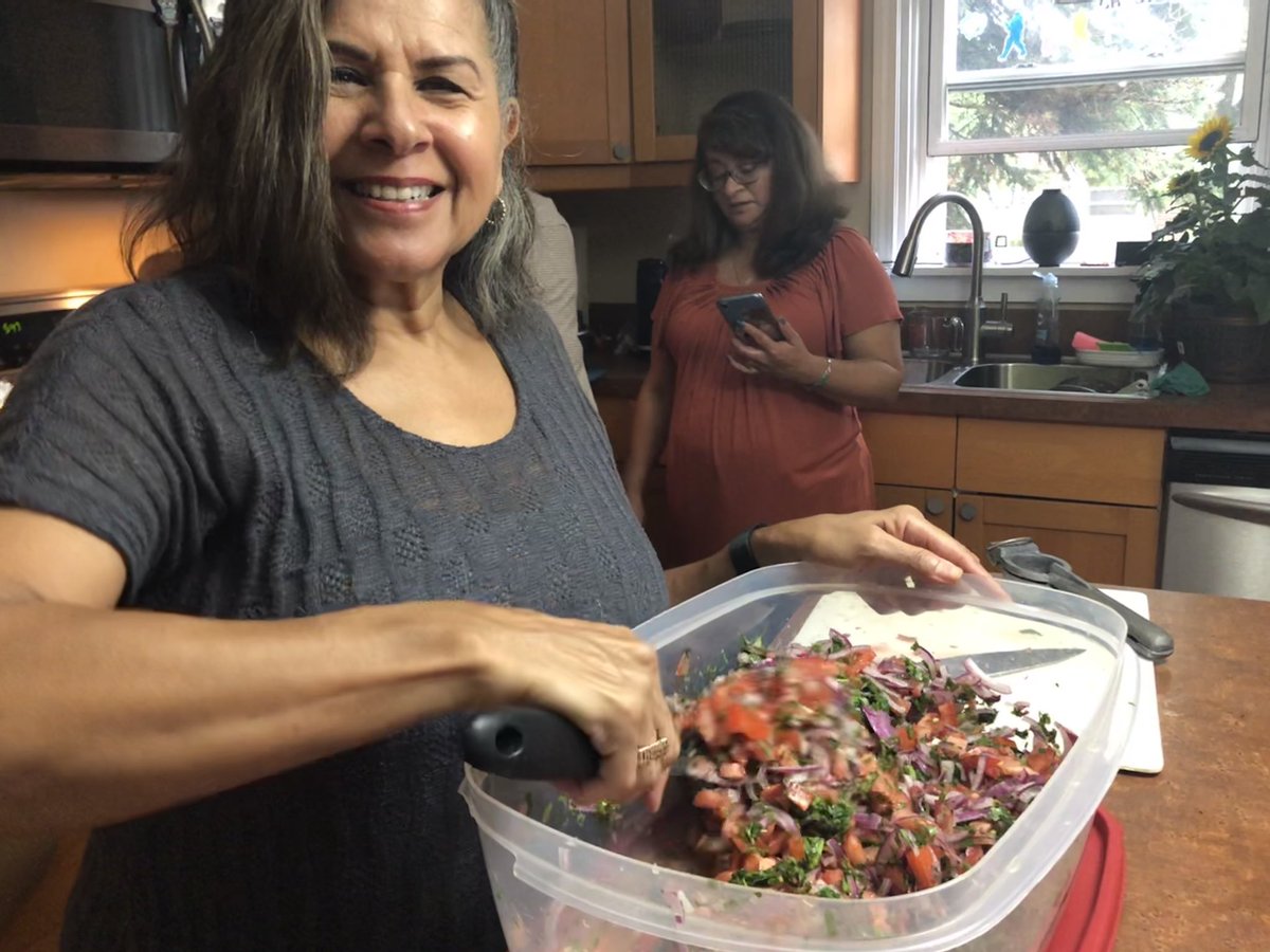 YAsendYA411's tweet photo. I was able to help my aunt and grandma make ceviche over the weekend. Even though I wasn’t able to get some of the finished product- here’s some pictures throughout the process! 💛 🌻
@leydencolab @AStolarsky @MsGorzo https://t.co/Hrd1hMBJ35