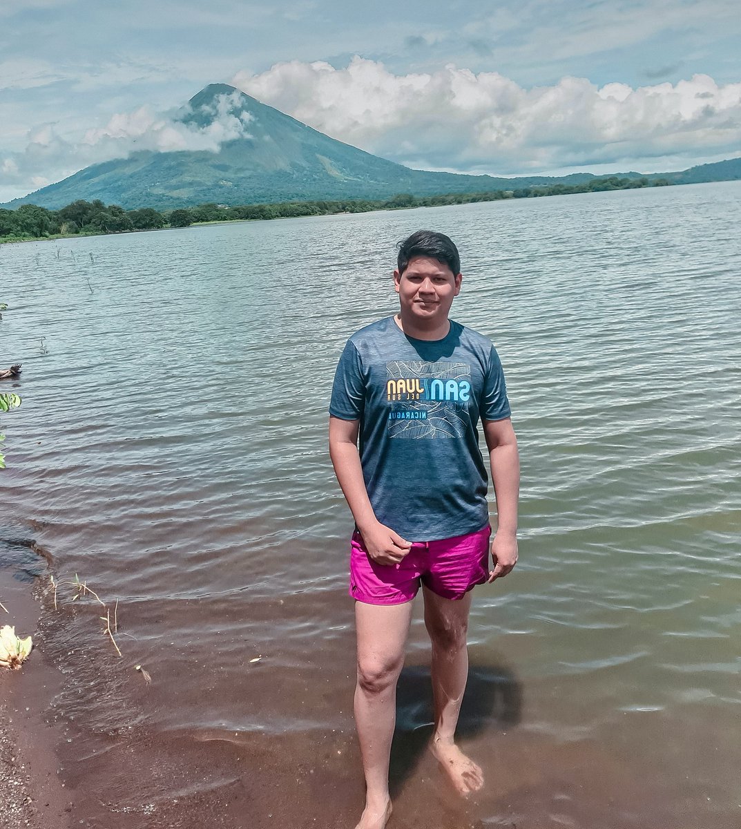 camilohj_'s tweet photo. ๐
.
.
#vacation #ometepeisland #aventure #goodtimes #instamoment #picoftheday #bestoftheday #travel #naturephotography #naturelover #exploringnicaragua #pataperro๐พ https://t.co/eAfHQvHlfg