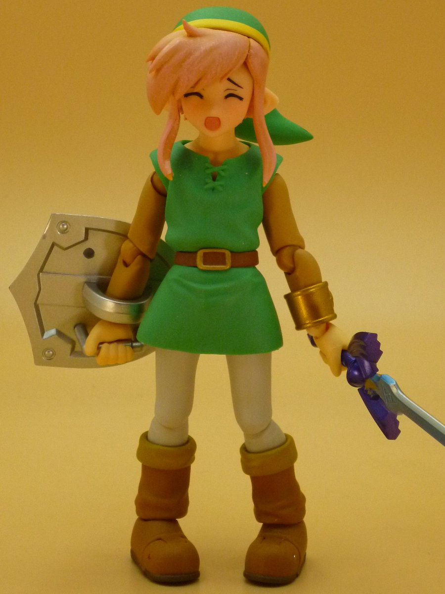 雷神 フィギュア リンク 目が黒いので夢をみる島のリンクかな