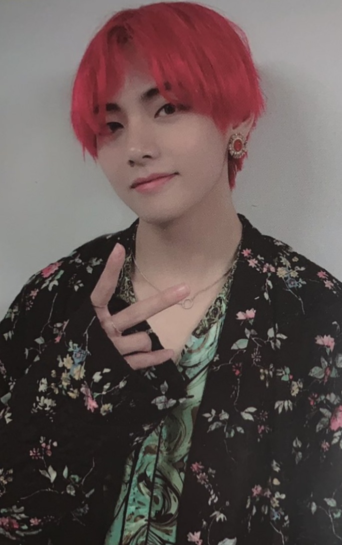 ScanArchiveBts's tweet photo. @BTS_twt -SCAN- 2018 Memories
BLU RAY
-
-
-
- @BTS_twt  - #BTS #방탄소년단 #防彈少年團 - #지민 #JIMIN #뷔 #태형 #V #TAEHYUNG https://t.co/PIdezn612n