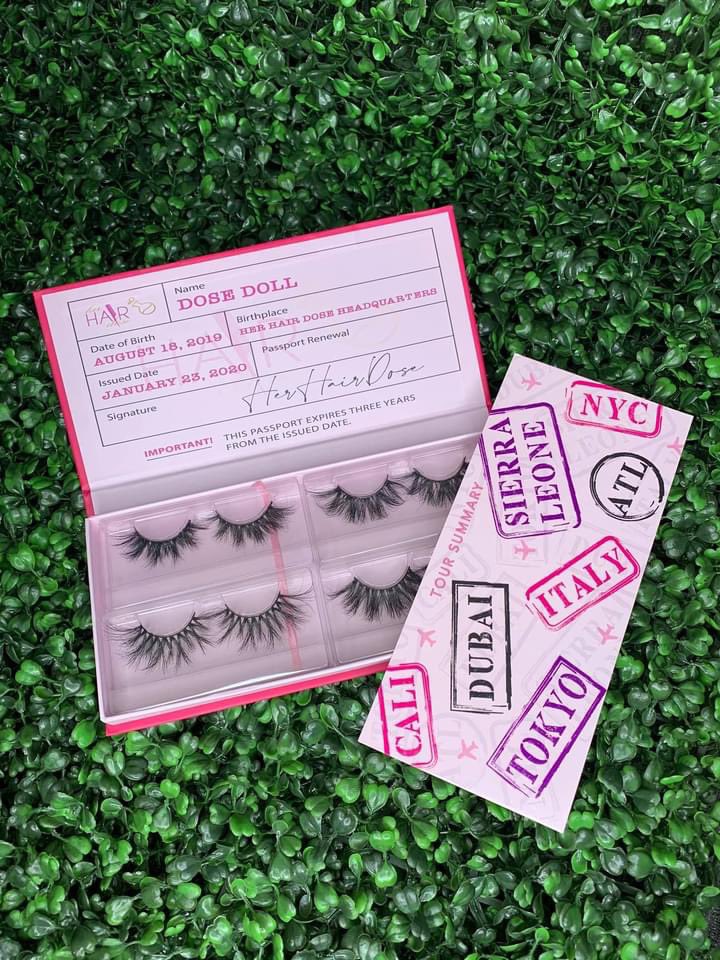 MsInvestHer's tweet photo. @glossyfinney Recently launched my passport lash books‼️😍 My Business is called Her Hair Dose. I sell quality lashes, Hair extensions and Wigs‼️💁🏻‍♀️
https://t.co/FzSf5tkWSO
https://t.co/R0T74hTEr1 https://t.co/qSOBmYHyr3