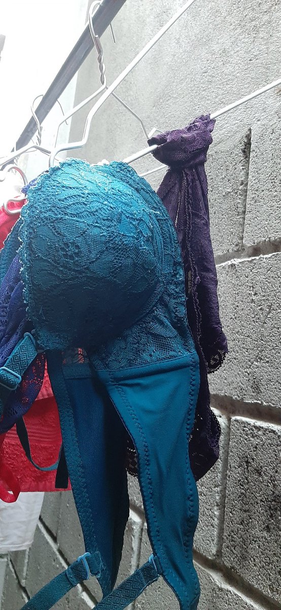 Hình:
Dây nhợi như thế này nhìn mới Nứng Cặc phải không anh em mình kkk