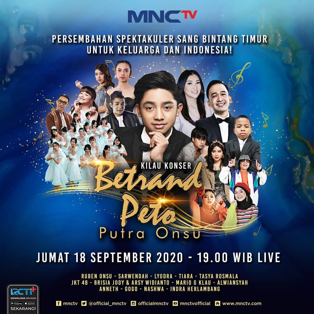 viia_narasi13's tweet photo. 1th berkarya tepat 1th akan dibuatkan konser untuk anak ini ❤ 
Tetap bersinar seperti Bulan Bintang 🌒

#BetrandPetoPutraOnsuBulanBintang
#BulanBintangMV
#Betrand1stConcert
#Zara https://t.co/AyUVepv60n