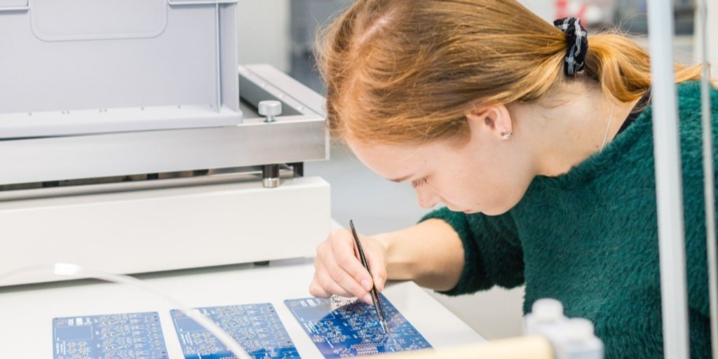 💠„It takes 20 years to build a reputation and five minutes to ruin it. If you think about that, you’ll do things differently”💠
Warren Buffet | Unternehmer, Großinvestor 

(c) Chris Rössler/OVGU
#tugz #ovgu #unimagdeburg #entrepreneur #mondaymotivation #gründerstadt #quote