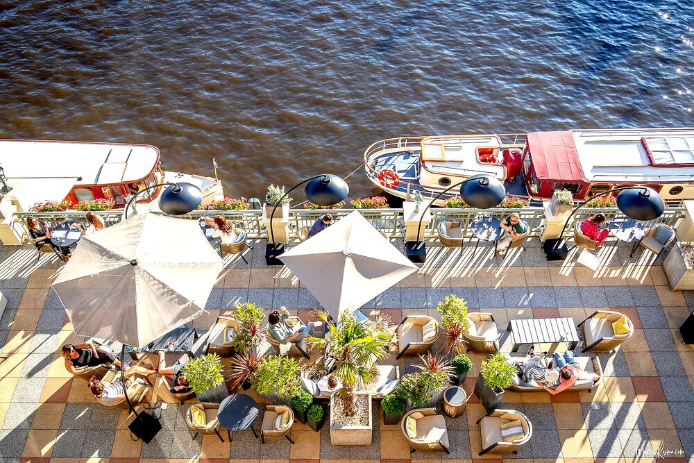 Enjoy the beautiful Indian Summer from our sunny Amstel Bar terrace!