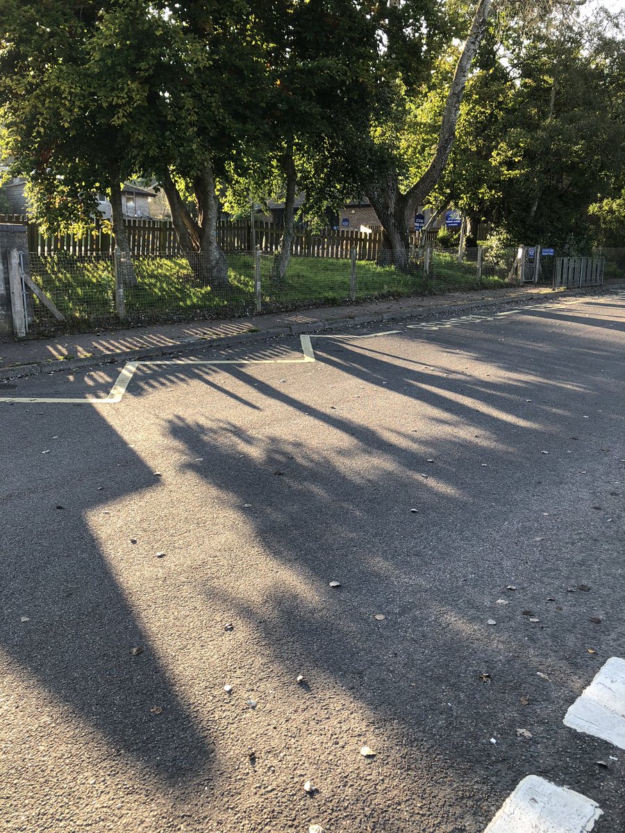 Honiton Police tweet media