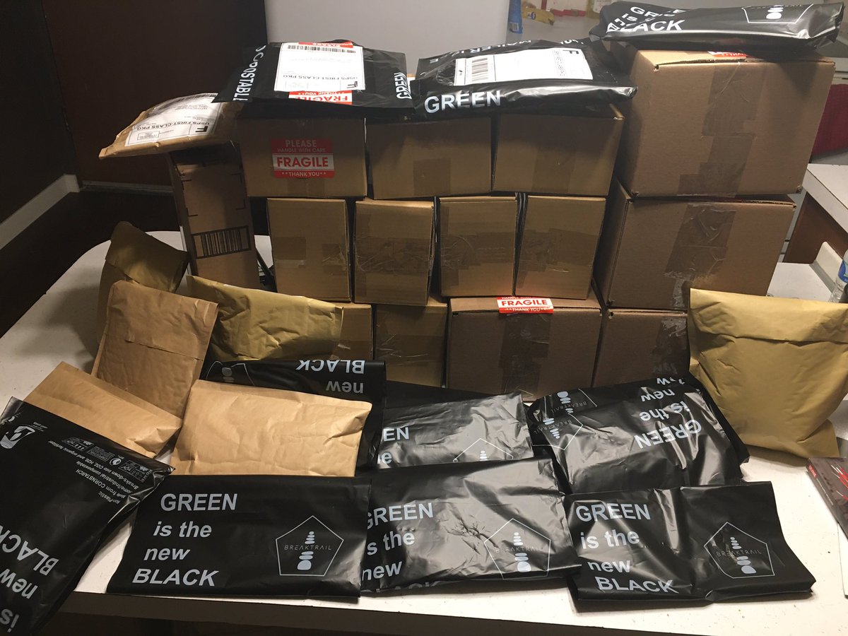 Businessbaec's tweet photo. TL sleep?...I never post order pics but these babies going out tomorrow https://t.co/2Q1NCdPvTA