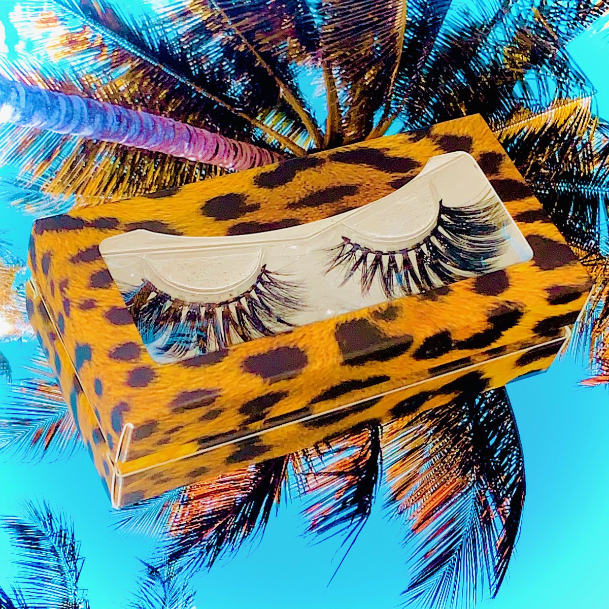 xosexface's tweet photo. Our CEOs top pick #lashes #makeup #LoveIsland visit our shop  via https://t.co/BcF10A3R9q visit us on ig https://t.co/v7ee0dxmLO