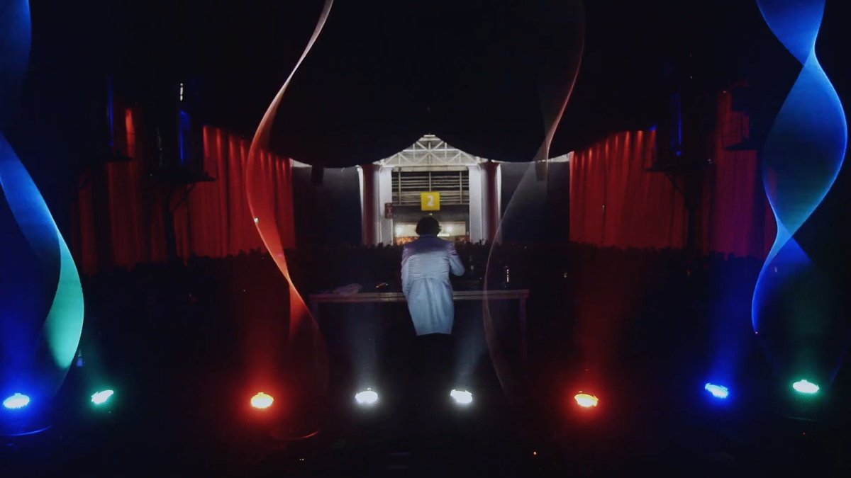 The documentary “The Catalan Electronic Music Scene” premieres this Saturday at @sonarplusd
The documentary is directed by @LluisHuedo and features the artists: Pina, Ylia, C.P.I., JMII, @pedro_vian, @coyumusic, @sustainerbcn, @beGun_music, @lunaki69 Ki and @rosalia https://t.co/TmnvuVLbUJ