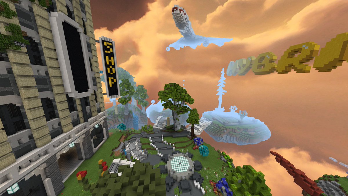 The new game mode Sky Block is now in progress💚 (Spawn is BIG)