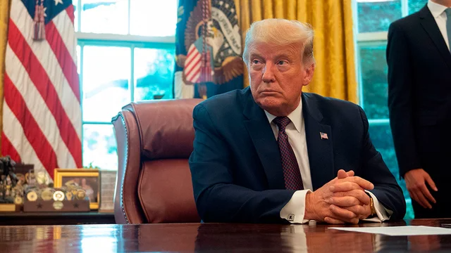 thehill's tweet photo. Poll: Almost 2 in 3 Americans disapprove of Trump's handling of pandemic https://t.co/lnA8W3rnY6 https://t.co/L0LS4yxGNk