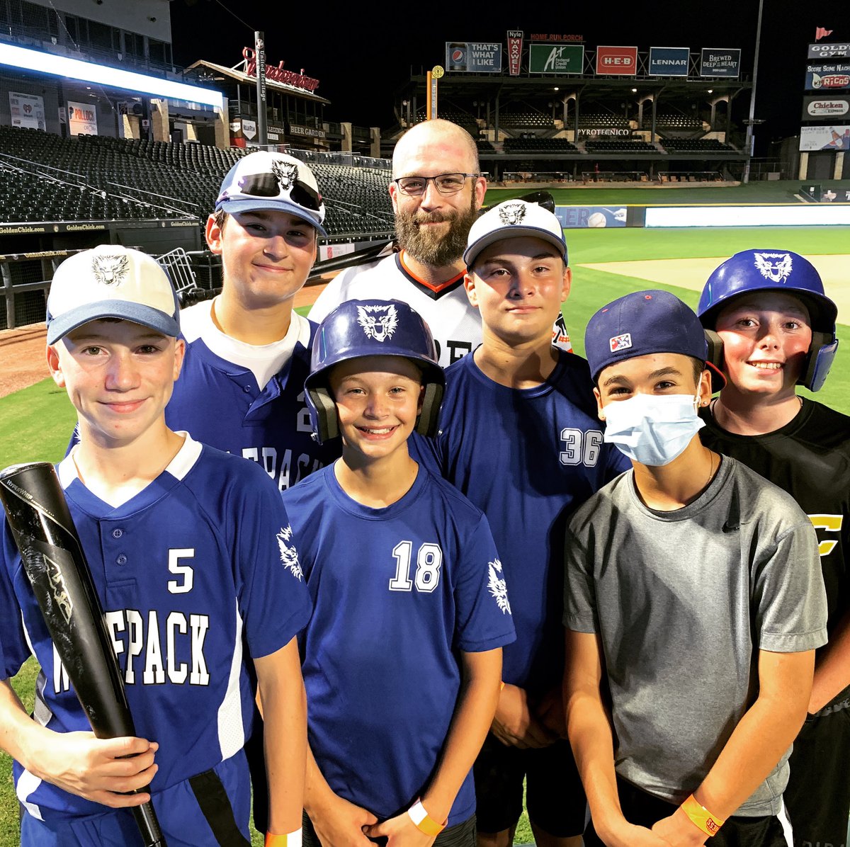 RRWolfPack's tweet photo. A handful of WolfPack players train with private hitting instructor @coachryanhits. Tonight Coach Ryan helped organize a live BP session with his hitters at the Dell Diamond, home of the @RRExpress. What an amazing experience! 💙🐺⚾️ #hitting #rrwolfpack #gopack #wolfpackblue https://t.co/jKcIS3QJvQ