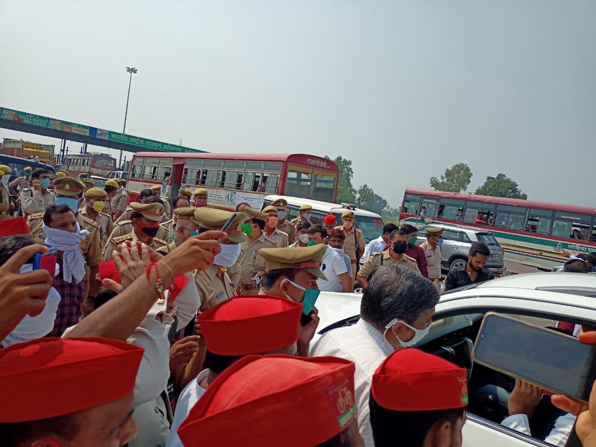 Akhilesh Yadav tweet media