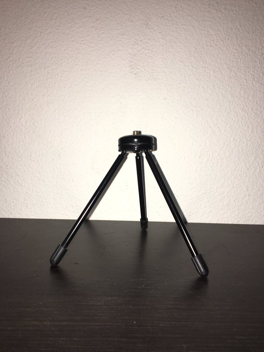 FusingC's tweet image. Equipment upgrade. Tripod in full effect.  Brilliant move! #StableGenius