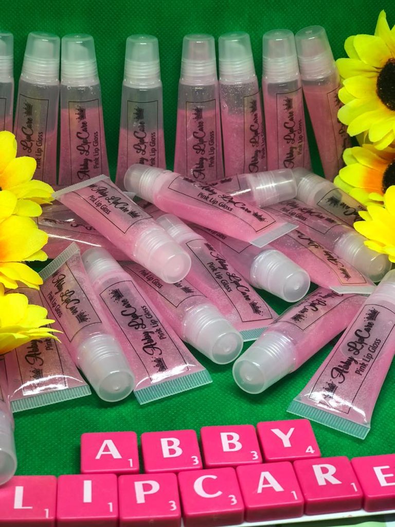 Khalipha_uno's tweet photo. WAIT 🤚 Have you tried abby_lipcare pink lips kit? Can you please give our product a chance ? Your own pink lips won’t be an exception 😊 Try our product and give a sweet testimony later 🥳🥳 ......Send us a dm on IG https://t.co/ZCEiKGtlHg or whatsapp https://t.co/rMXH5cas6Q https://t.co/Pv6mJFO1ZB