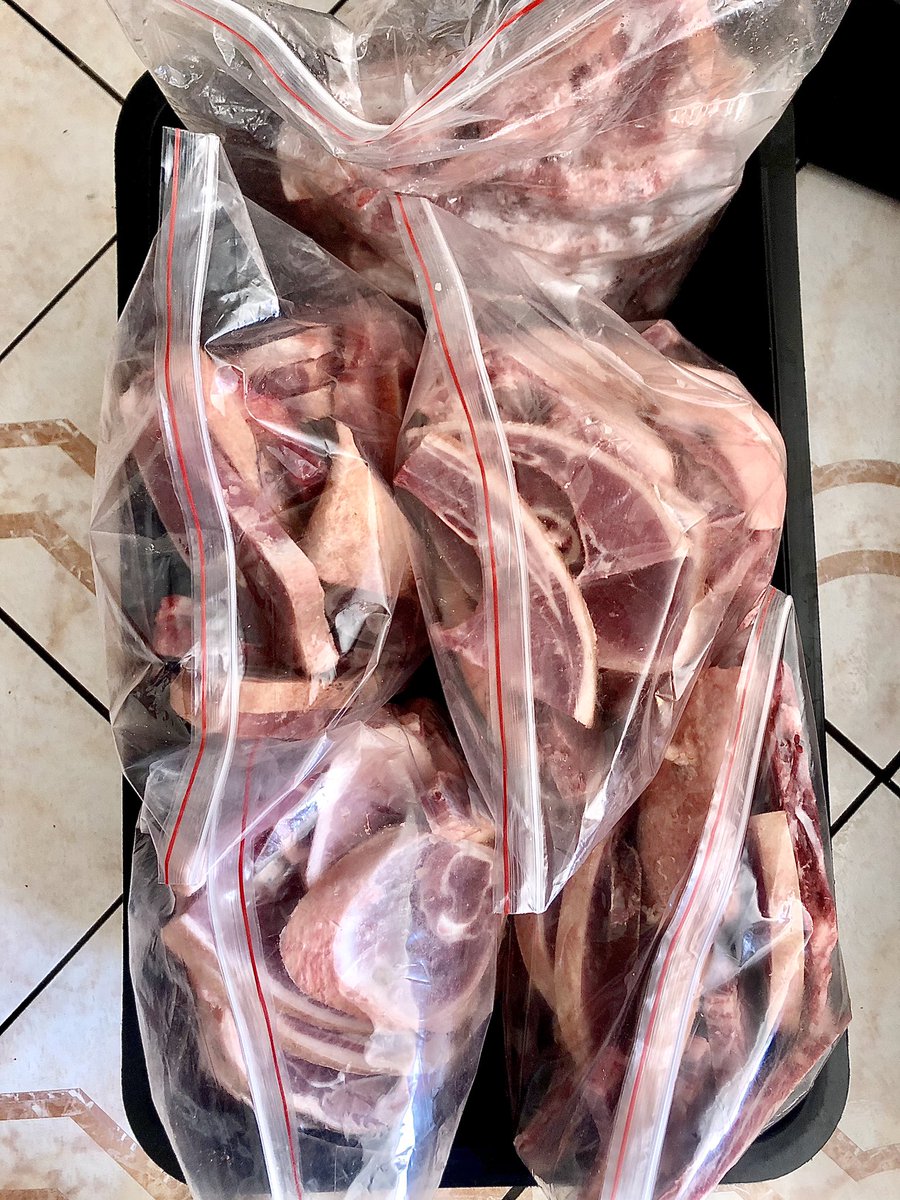 iSabeloCreative's tweet photo. With the long weekend just around the corner, place your order of 5kg pork for R300 for your braais 🥩🍖 delivery around greater Johannesburg for R60, free pick up from Cresta Mall. Call/WhatsApp 081 219 5857

The ANC
#VoetsekANCVoetsek
Cyril
#YouPromiseToMarryMe
#TheMorningFlava https://t.co/0Aoadx1t5d