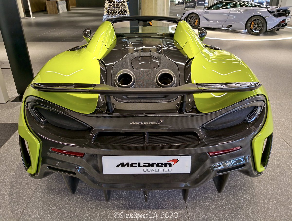 OctaneRepublic's tweet photo. A bright start to my McLaren Monday.

#McLaren #600LT #McLarenMonday #OctaneRepublic #SteveSpeedZA #SpeedDemon250 

📸: @SteveSpeedZA https://t.co/iXrilCHxQj