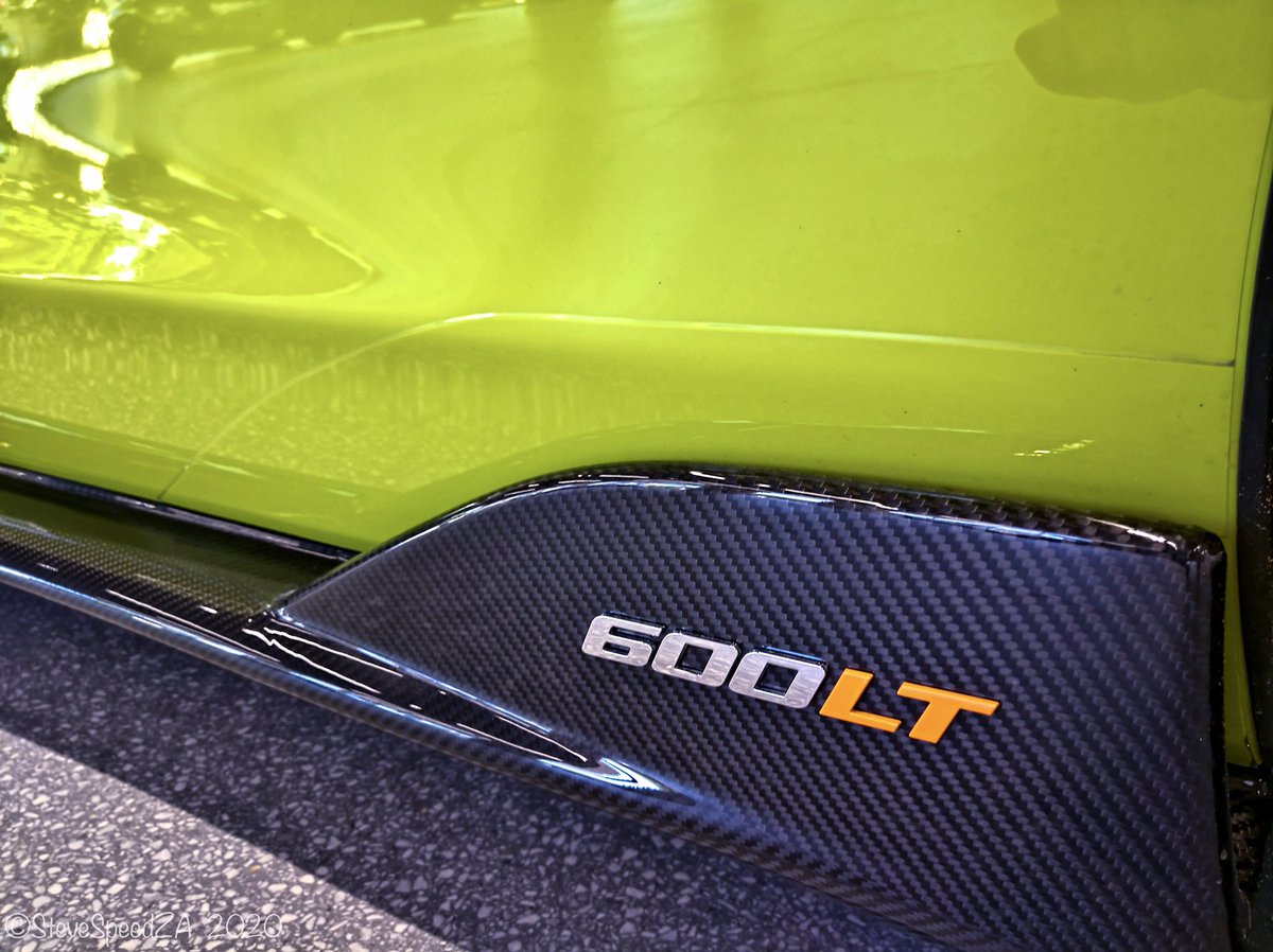 OctaneRepublic's tweet photo. A bright start to my McLaren Monday.

#McLaren #600LT #McLarenMonday #OctaneRepublic #SteveSpeedZA #SpeedDemon250 

📸: @SteveSpeedZA https://t.co/iXrilCHxQj