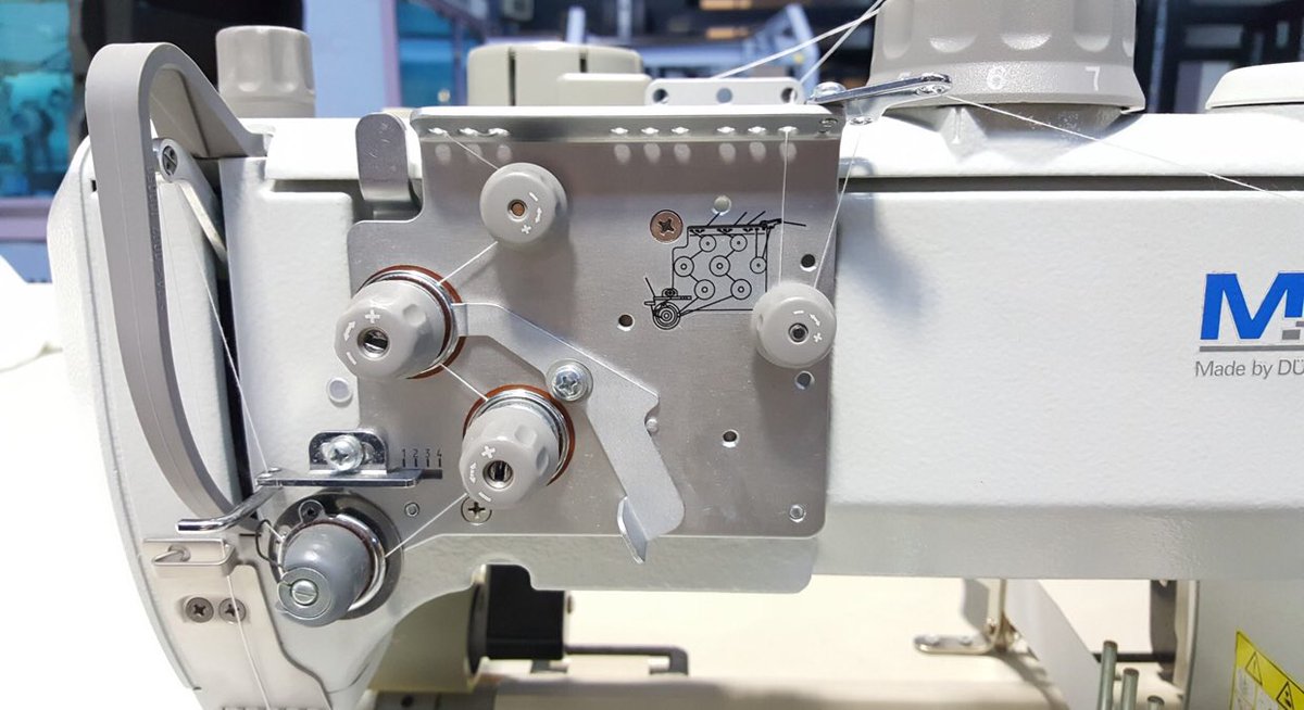 🎖Kenar Bantlama Makinalar

⭐️Bordür ve / veya kapitone panellere fermuar uygulamaya uygun Manuel Kenar Kenar Makinası.

#kenarbandı #kenarbantlama #bantmakinesi #yatakbandı #yatak #yatakkenarmakinesi #yataküretim #üretim #yataksanayi #makine #türkiyemakine