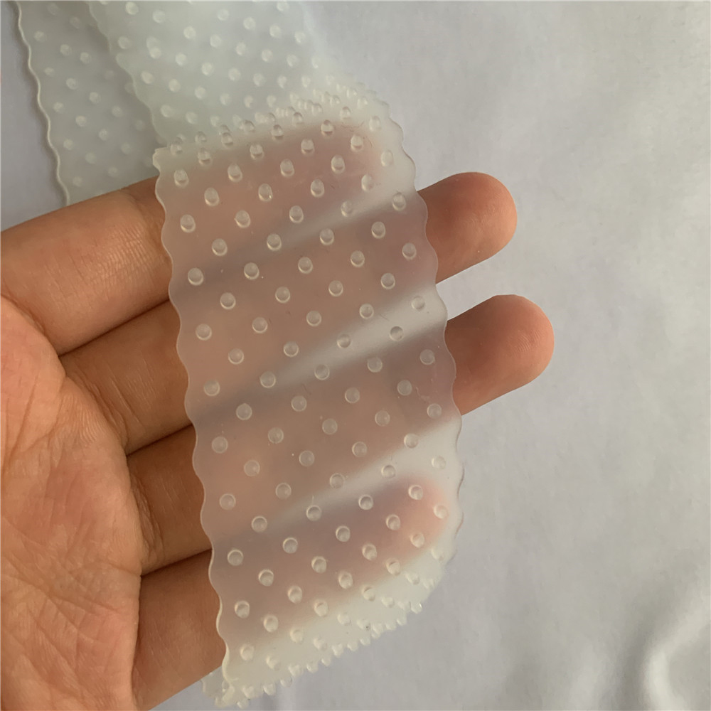 marchqueenhair's tweet photo. 🔥🔥Hot Selling Silicone Hair Band
🌼Top Quality, No Gel, No Glue, Soft, Stretchable, Sweatproof and Water Proof!  Easy to Clean!
🌼Can Stop Your Wig Slipping Back and  Around Completely, Simultaneously Protects and Stimulates the Scalp
💅https://t.co/04Jhb5BUQa https://t.co/BXS5RBztZo