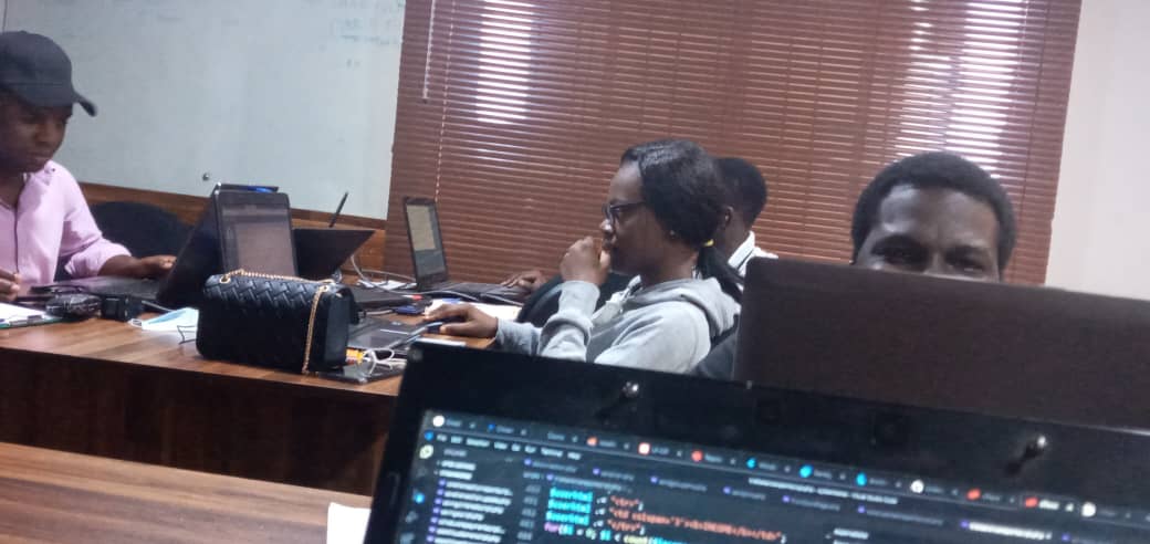 Dammyton16's tweet photo. It's a new week, see yourself getting stronger, and living a fulfilling, happier and healthier life. You've got this π Let's do more this week πͺππ
#GirlsWhoCode #developers #codingisfun #JavaScriptgeek https://t.co/oEsLYJ3asC