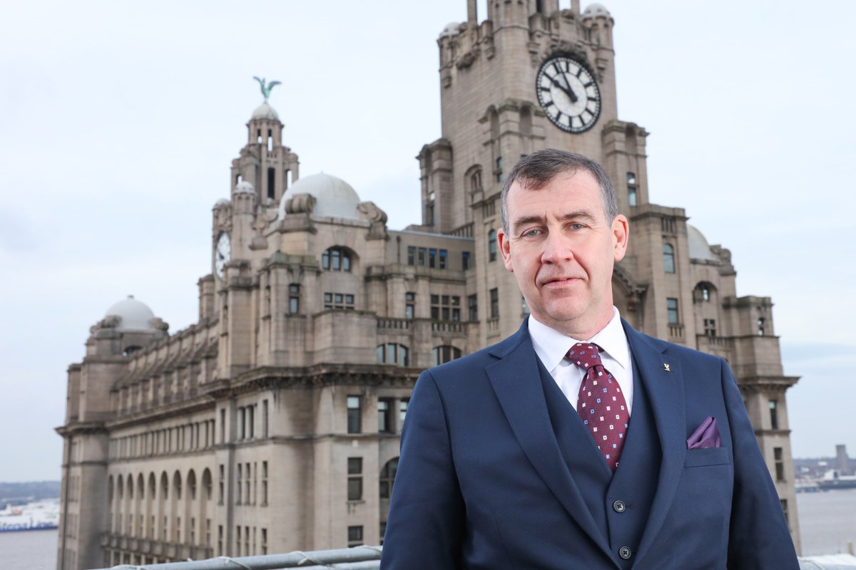 UKConstructionm's tweet photo. . @Sutcliffe_1985 MD #SeanKeyes writes about #construction and #mentalhealth in a world after #lockdown in this latest feature https://t.co/Q6E1WUgMTK https://t.co/HeYftSgFQf