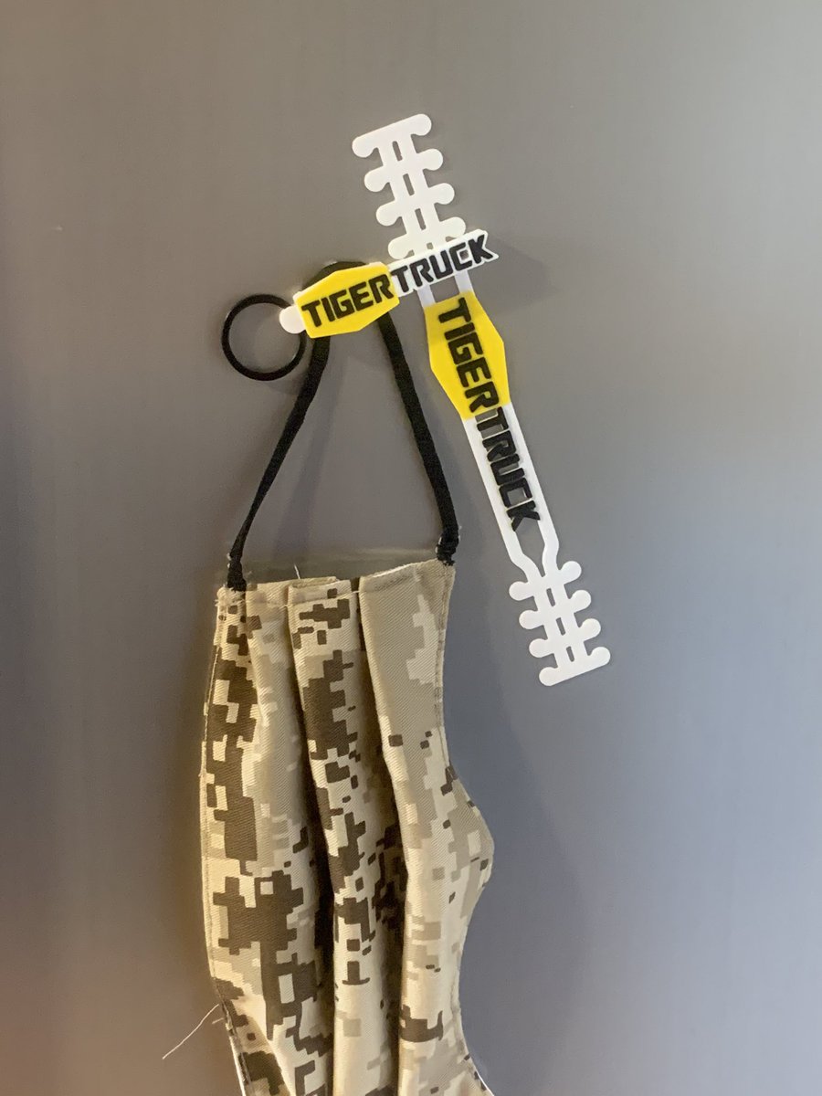 3decoplanter's tweet photo. Seguimos haciendo “mascarilleros” personalizados, con imanes, con ventosas, con nombres, con logotipos...
https://t.co/y8zWr300nV
#facemask #COVID19 #orden https://t.co/6VAy3Xn8ZO