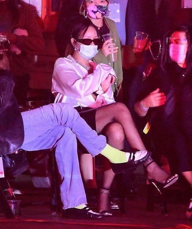 wrld_mag's tweet photo. 🚨 Young Thug et Rihanna préparent quelque chose 👀 https://t.co/LFXDqevkCB
