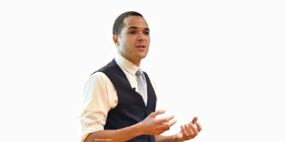 KGS1561's tweet photo. Our #KGSalumniwall features British activist humanitarian & lawyer #AlexanderMcLean who at just 18 founded the Uganda-based @justicedefends (formerly African Prisons Project) Read more here https://t.co/yP4cLI1C1k @justicedefends @AshokaUK @TEDFellow @TeachAManToFish @ISC_schools https://t.co/B9c7W0Mhj1