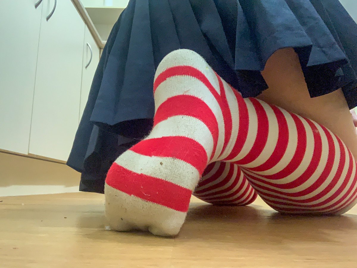 feet_featuring's tweet photo. Watch me play with my dirty socks
https://t.co/1MHYpzOKu4
#onlyfans #sexy #socksandtoes #footfettish #feetpictures #socks #kneehighsocks #shortskirts #naughty https://t.co/l4qmoYTB1M