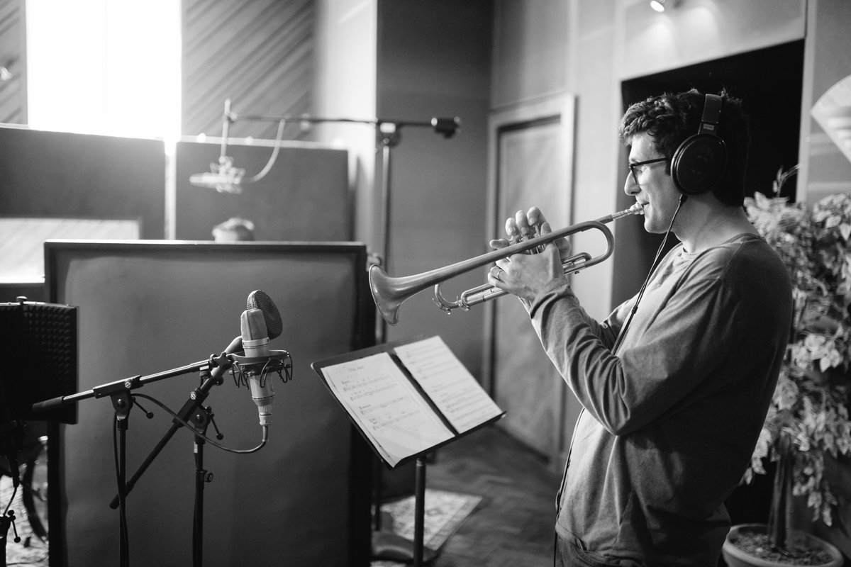 beatsnpieces's tweet photo. Need some Monday tunes? Check out our monthly mixtape on @SpotifyUK, this month curated by @grahamcsouth 👀🎺 https://t.co/uM871RgPA5 includes track from Graham's new album By And By, out on @efpirecords this Friday! https://t.co/zTPqabnfFT 🔥 https://t.co/drWzLEHDqD