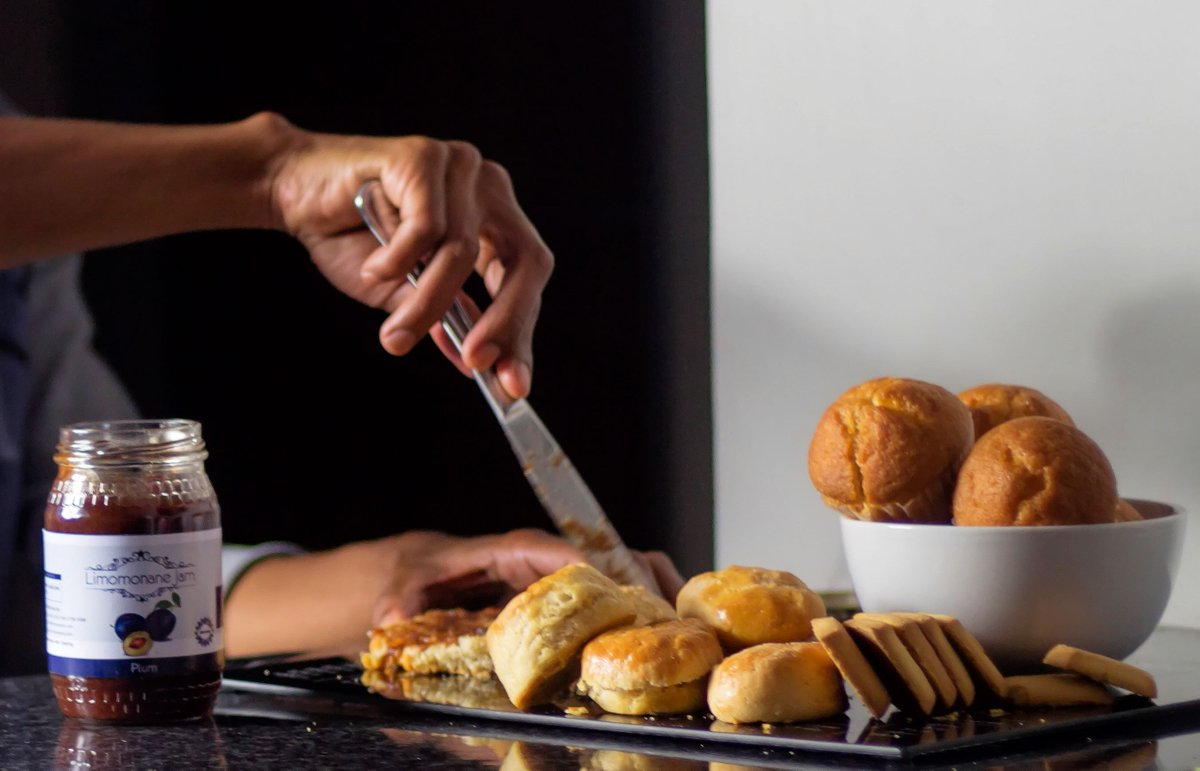 Start off your week with a sweet tooth to be forever energized ❤️
#Limomonaneles