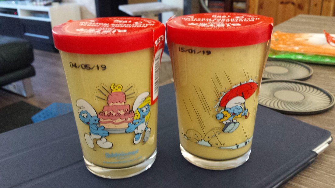 saiyanhajime's tweet image. visiting France in the 90s starter pack