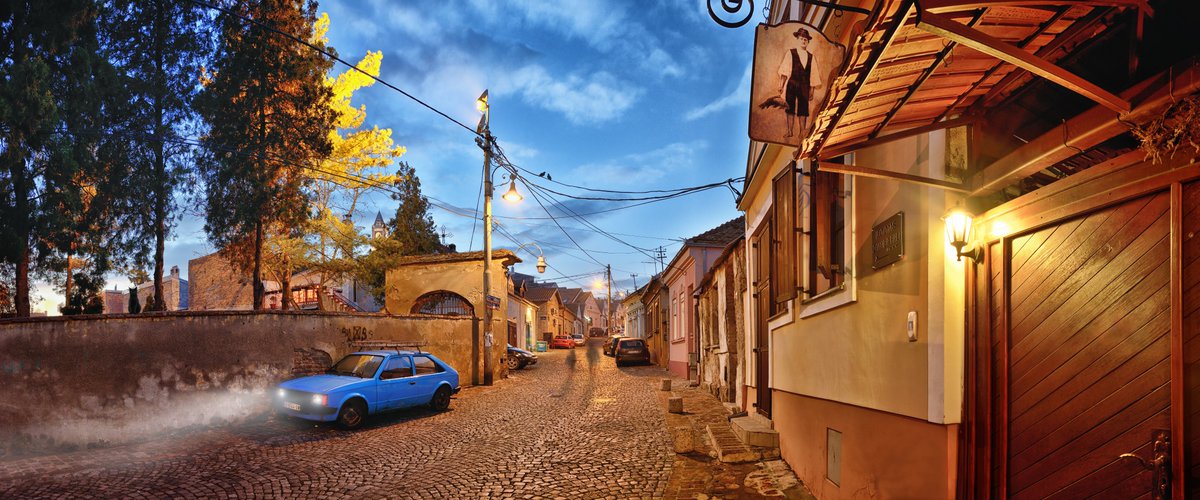 #visitbelgrade #gobelgrade #sindjelicevaulica #zemun
Аутор фотографије📸: Драган Обрић