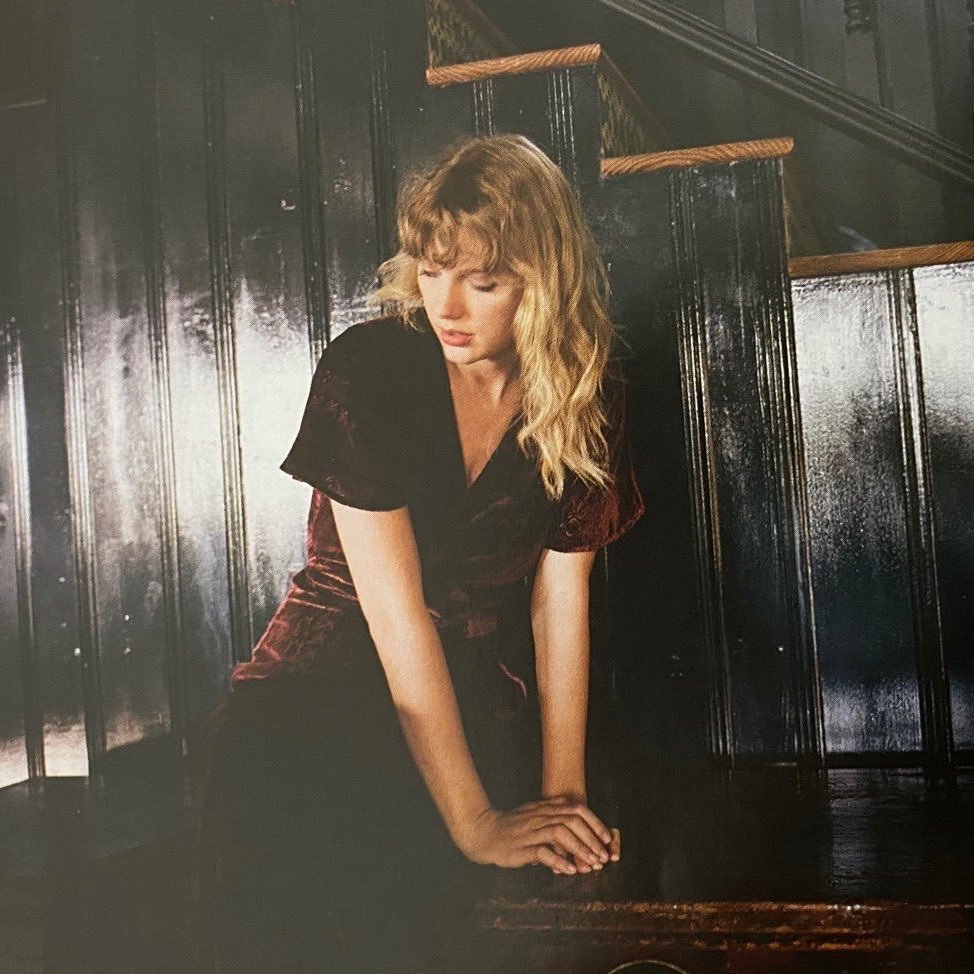Swiftie13NY's tweet photo. Swifties vamos a darle Stream a Cardigan tanto en Spotify como en Youtube para subir posiciones y llegar a los 100m de visitas. Difundan que lo estamos haciendo muy bien. #folklore #Betty #StreamCardigan https://t.co/TAlT6ZTThG