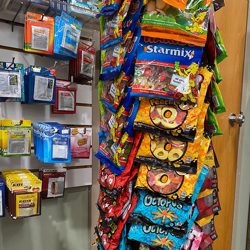 CCMHFoundation's tweet image. Needing a refreshment after a long shift? The gift shop has a variety of yummy snacks and refreshments. 

#CCMHFoundation #Snacks #Refreshments