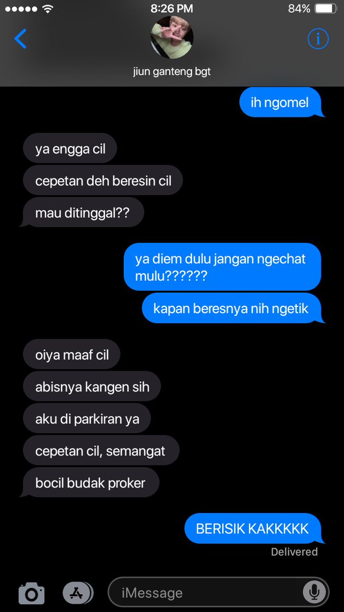aiurleader's tweet photo. ❝ kak jihoon ❞
       — an alternative universe 

“kak ji, berisik banget ini aku lagi serius”

“alah bocil sok tua” https://t.co/dfkbfHlbjP