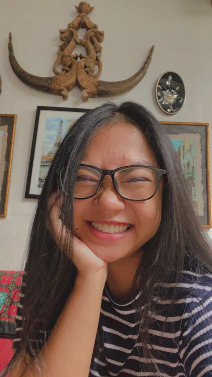 ndienadia's tweet photo. Let me repost it here. So this is the package, and that’s my reaction. Imma. Happy. Now. Cz y’all know why. https://t.co/65jckqXzKD