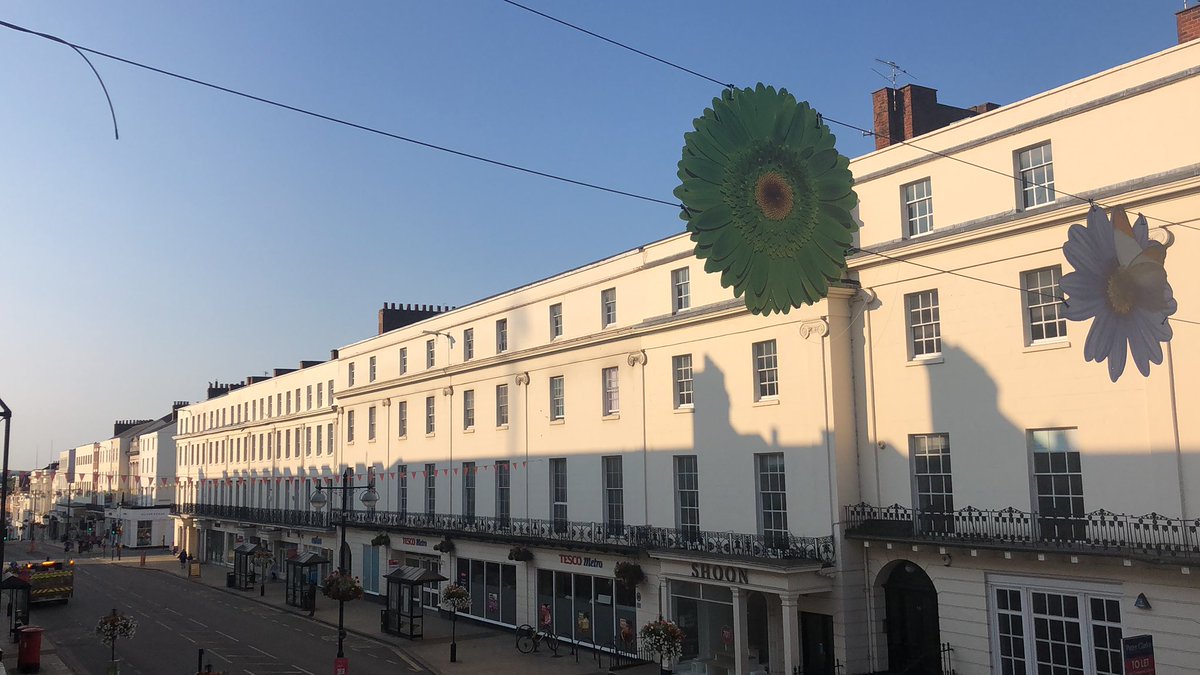 OriginBlurbs's tweet photo. Beautiful morning here in Leamington. We hope everyone’s well and keeping safe ✌🏼 https://t.co/d2BU5RiNtr