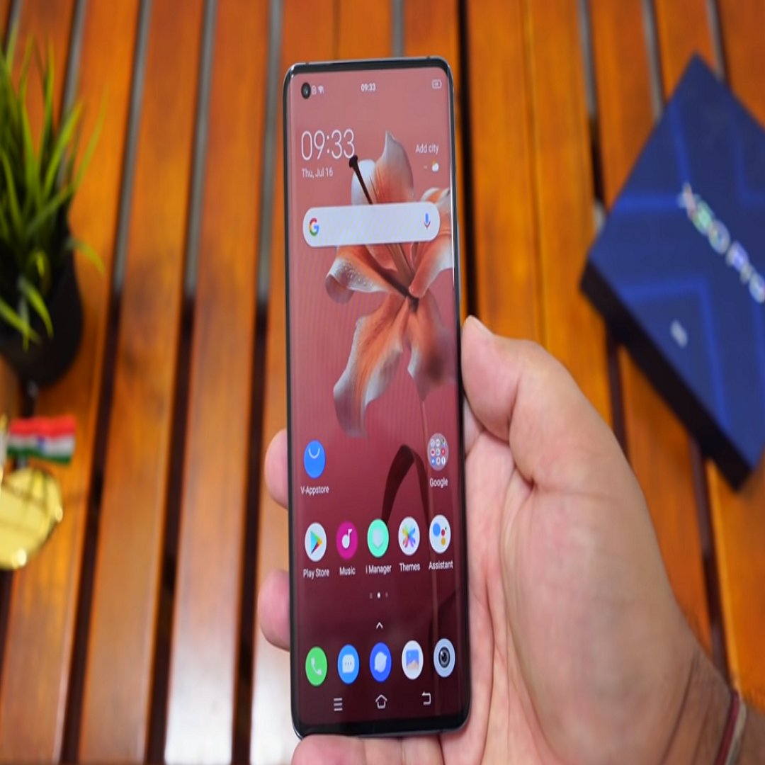 GadgetsInsanity's tweet photo. Vivo X50 Pro Plus (Approx   $650 To   $790 ) 
released in 2020 July 
8GB RAM and 128GB ROM 
6.56 inches Display,
32MP Front Camera,
Octa-core CPU,
 4350 mAh Battery.
#vivox50pro #vivo #oppo #samsung #iphone #xiaomi #realme #pro #ASUS #mobile #tech #gadgets  #apple #Smartphone https://t.co/hDlN1ckM7R