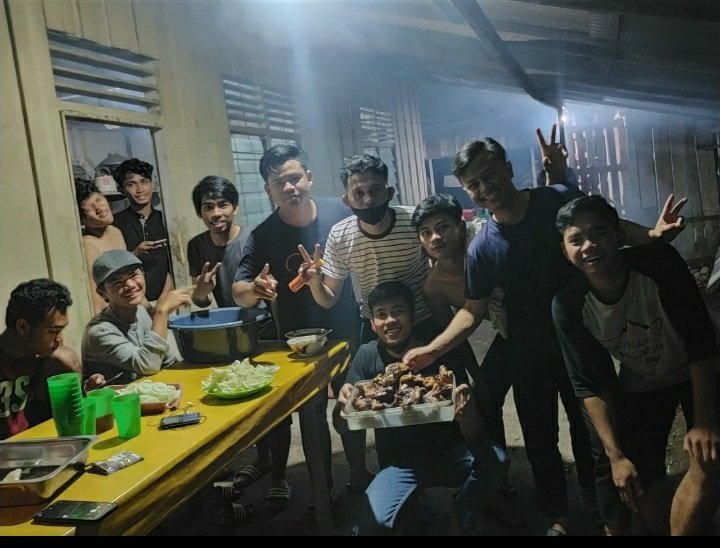 Illus141's tweet photo. Salam dari cogan" LDII PEKANBARU zona TIMUR
#GENERUSLDII https://t.co/Klx2uZ2SzF