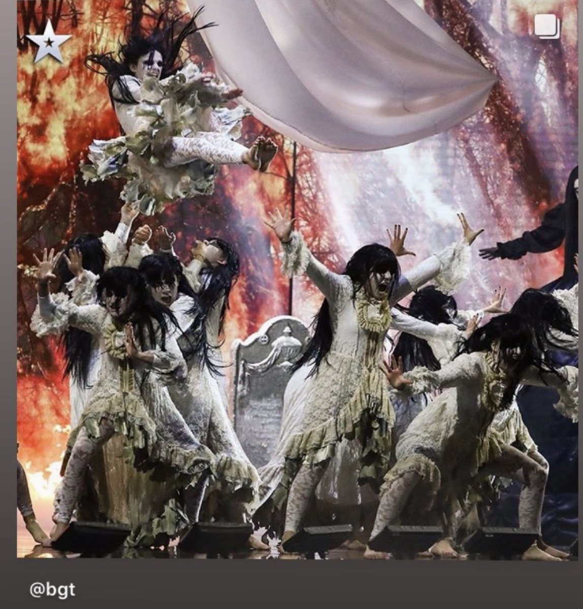 Last chance to vote for The Coven to get us to finals!! 
Voting closes in 30 minutes!! 
Please help us reach our dreams of <a href="/BGT/">BGT</a> finals and vote !! 🔥🔥🔥 #itv #bgt #bgt2020