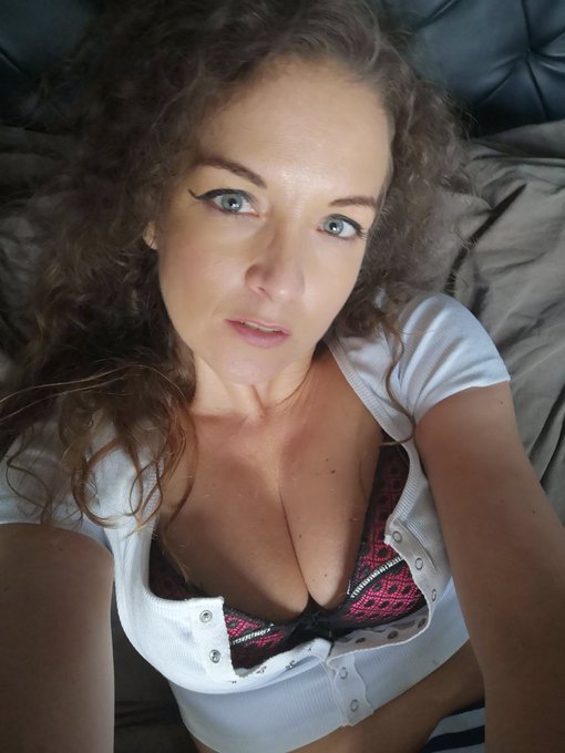 Bonne reprise 😘 https://t.co/WhpfyuxVB9