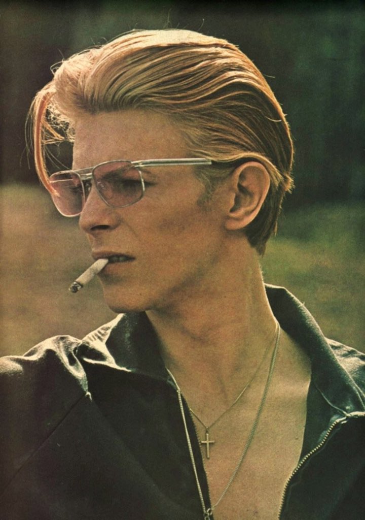 gallerybowie's tweet photo. https://t.co/EY23d02E8j