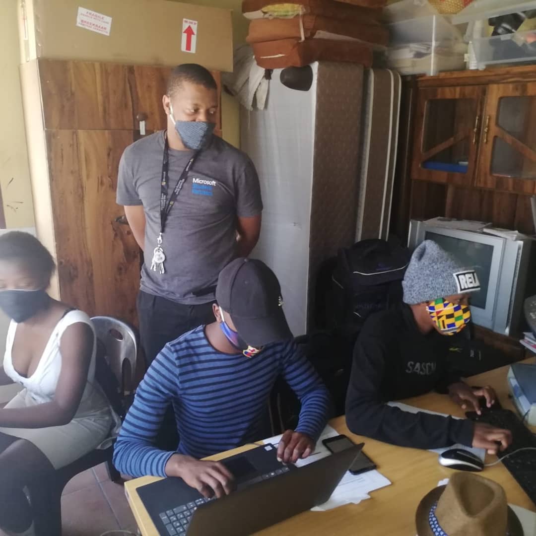 VarsityGenie tweet media